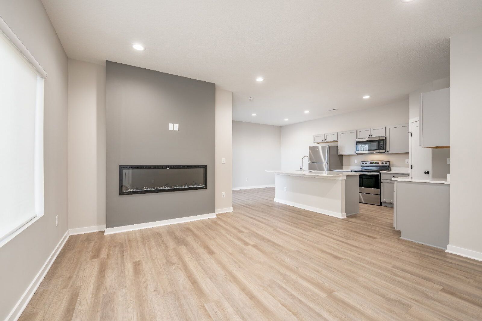 Brand New Three-Bed Two-Bath Townhomes Now Available For Rent LIMITED TIME OFFER: ONE MONTH FREE RENT*! property image