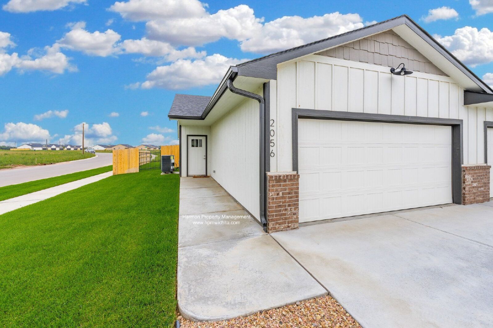 Brand New Three-Bed Two-Bath Townhomes Now Available For Rent LIMITED TIME OFFER: ONE MONTH FREE RENT*! property image