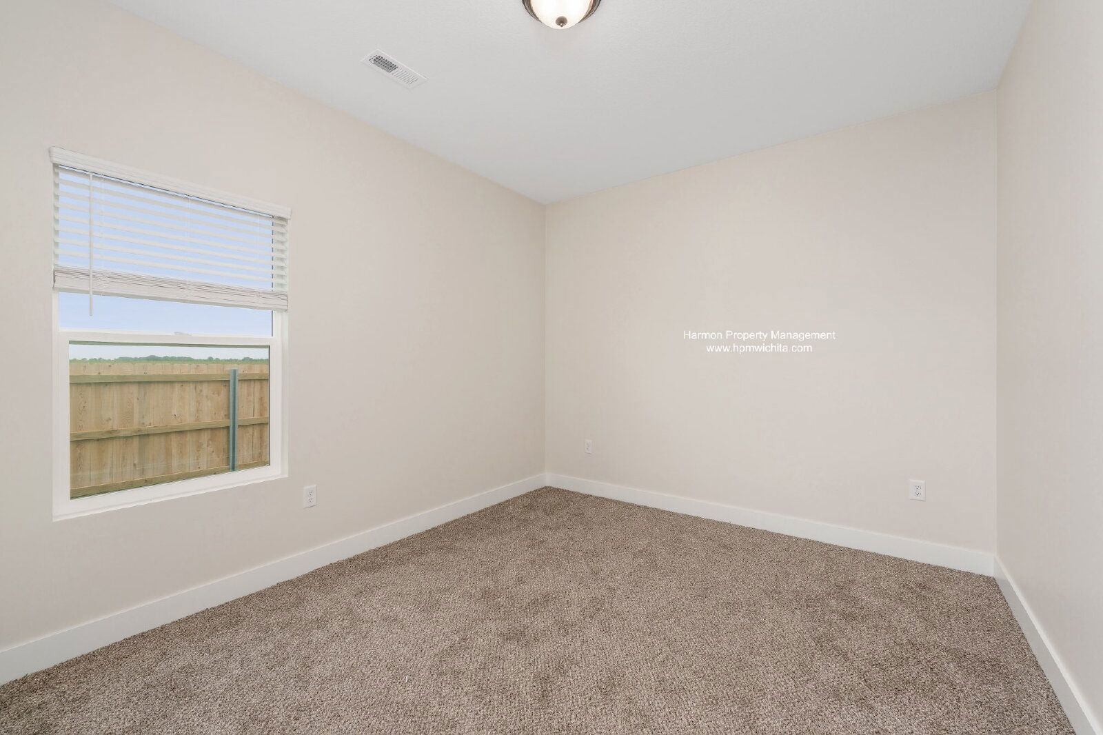 Brand New Three-Bed Two-Bath Townhomes Now Available For Rent LIMITED TIME OFFER: ONE MONTH FREE RENT*! property image
