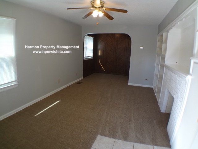 2 Bedroom Duplex Unit Near 17th St N & Hillside Within Walking Distance of WSU property image