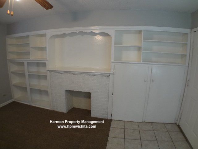 2 Bedroom Duplex Unit Near 17th St N & Hillside Within Walking Distance of WSU property image